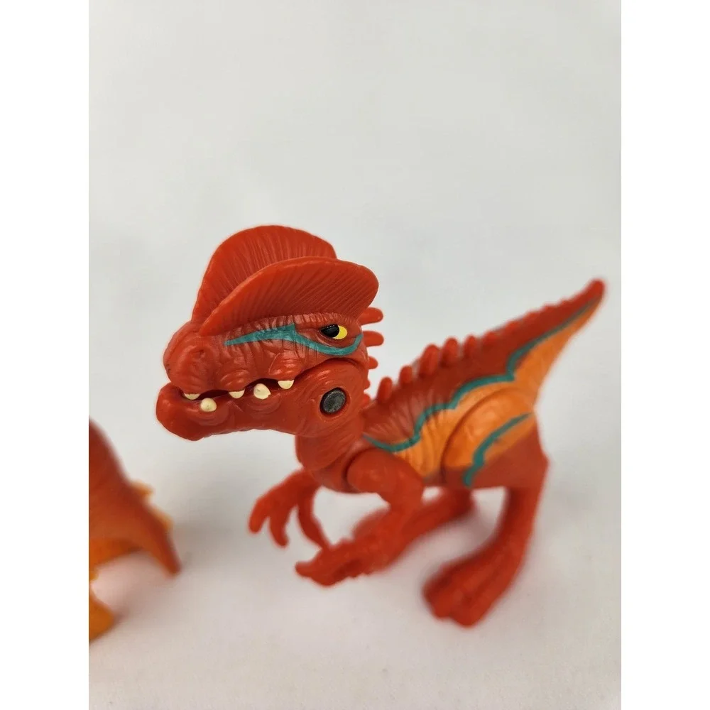 Hasbro Playskool Jurassic World Velociraptor Dinosaur Chomp Stomp‎ Dilophosaurus
